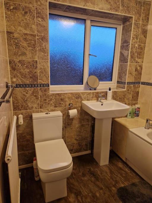 Holiday home 3 Bedroom Detached House Centre Of Whitchurch *